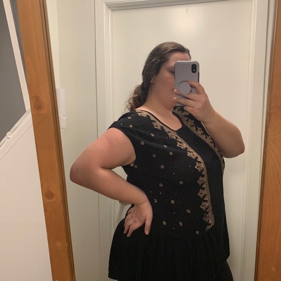 Middle Eastern Peplum T-shirt - Picture 3 of 4